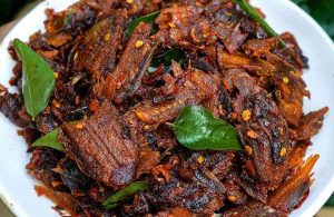 Easy Unakka Meen Thoran Recipe