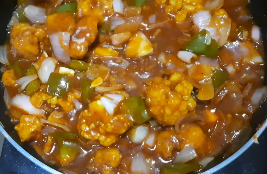 Gobi Manchurian gravy