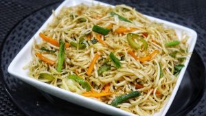 veg hakka noodles